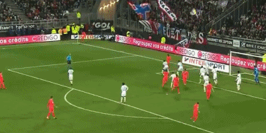 关键三分收比赛！吴前出战35分钟 三分6中3拿到13分3板8助2断