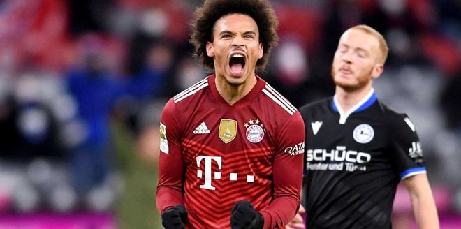 F1拉斯维加斯站：维斯塔潘夺冠！诺里斯第2，拉塞尔第3